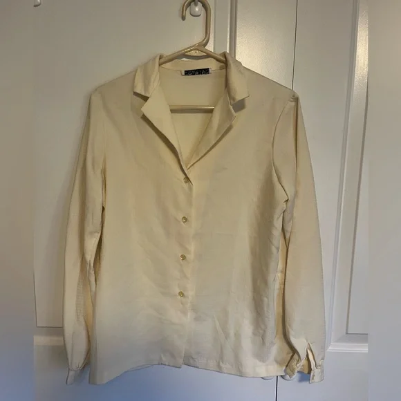 Halston for Girl Scouts uniform blouse and vest - Picture 2 of 8